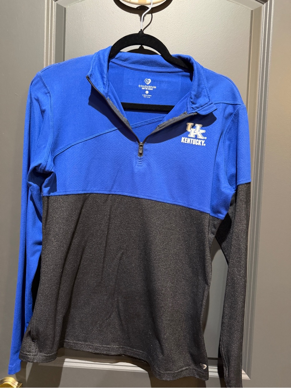 Colosseum Royal Blue and Black Quarter-Zip Pullover